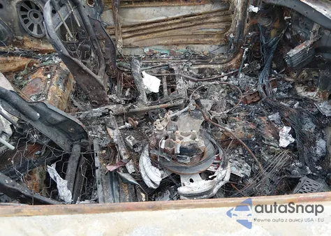 2011 Mini Cooper Clubman z USA, uszkodzony, nr VIN WMWZF3C5XBTY00334